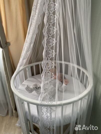 Балдахин и держатель в кроватку