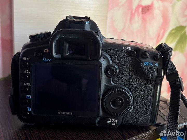 Фотоаппарат Canon 5d mark 2