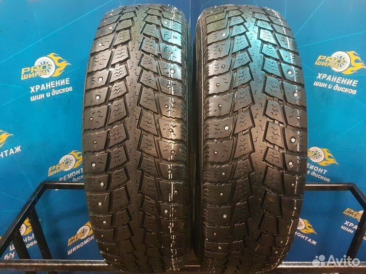 Kumho I'Zen Stud Snow KW11 225/75 R16