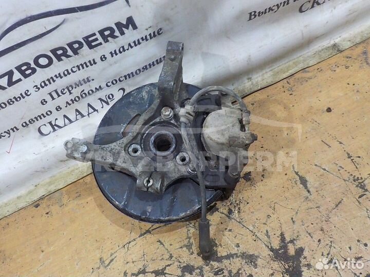 Кулак поворотный передний левый Opel Insignia