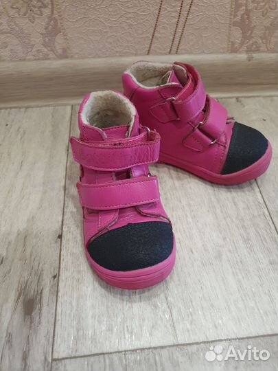 Ботинки для девочки