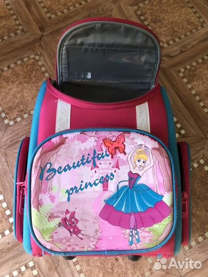 Ранец (рюкзак) школьный (детский)