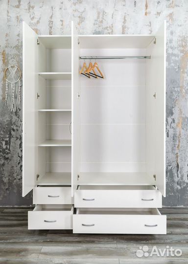 Шкаф распашной белый Классик 7