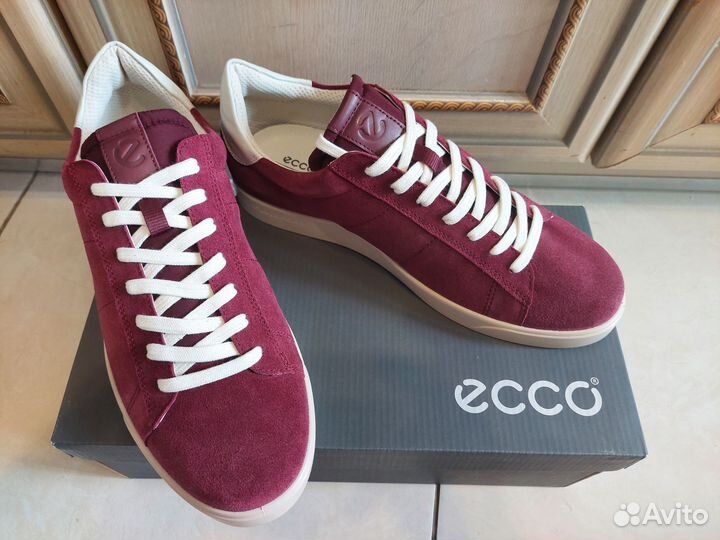 Новыеecco street lite M 42 размер