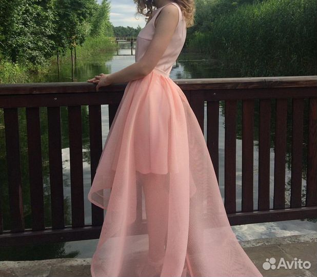 Платье вечернее
