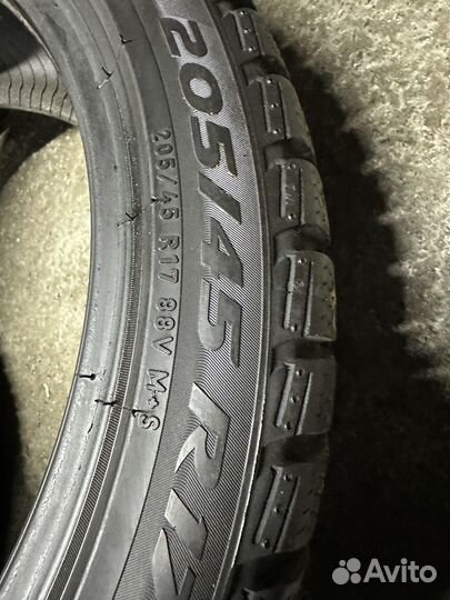 Pirelli Winter Sottozero 3 205/45 R17