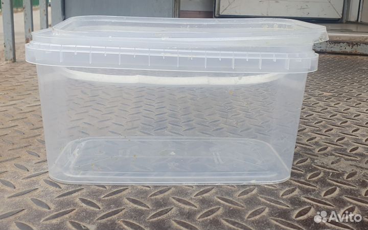 Ведро пластиковое с крышкой 5 литров