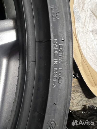 Hankook Winter I'Cept Evo 3 W330 285/30 R21 и 255/35 R21