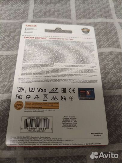 Карта памяти MicroSD 256 SanDisk Extreme