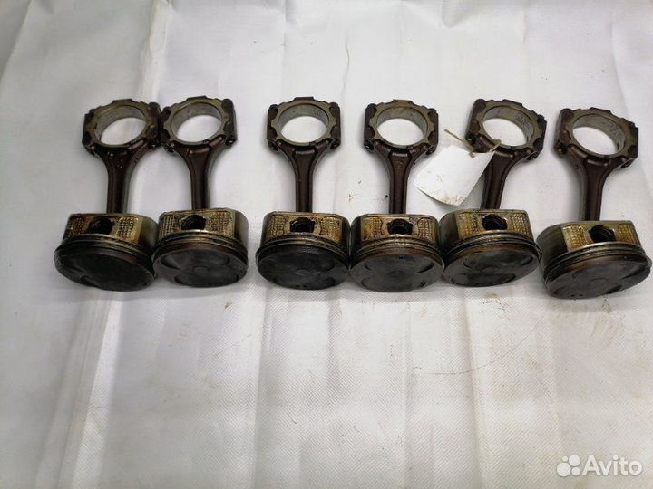 Поршень с шатуном Toyota Harrier MCU15W 1mzfe