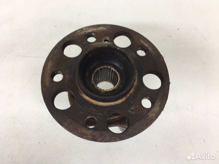 Ступица задняя Mercedes C300 W204 3.5 2012