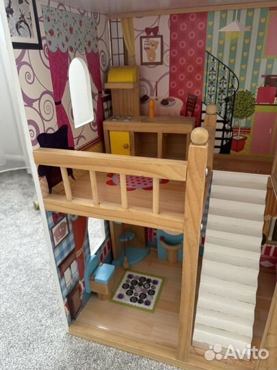 Дом для куклы деревянный с набором мебели