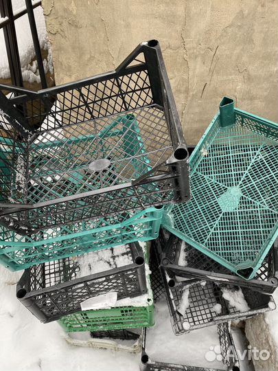 Пластиковые ящики для хранения бу