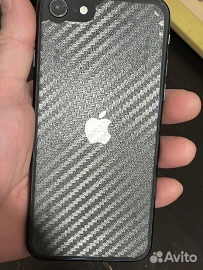 iPhone SE (2020), 256 ГБ