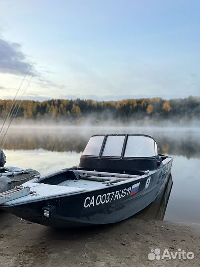 Водометная лодка