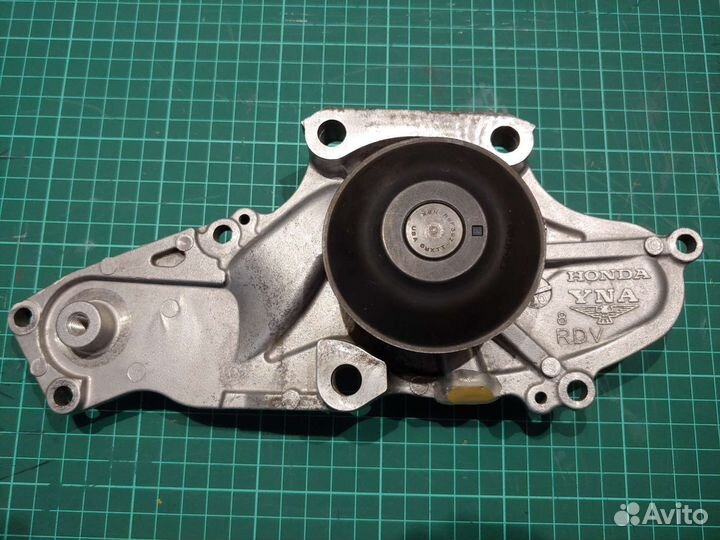 Водяной насос (помпа)для honda pilot 19200-RDV-J01