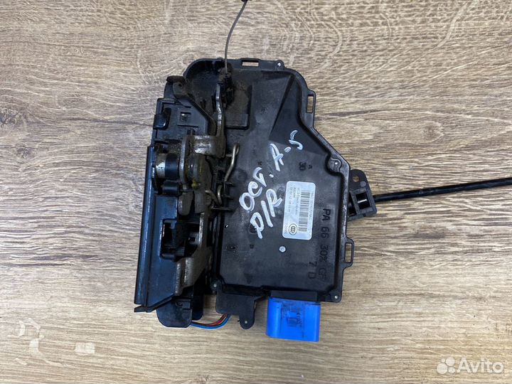 Skoda octavia a5 замок правый передний