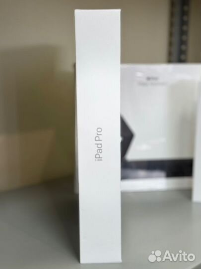 iPad Pro 12.9 (6-gen) WiFi+Cellular, 256gb