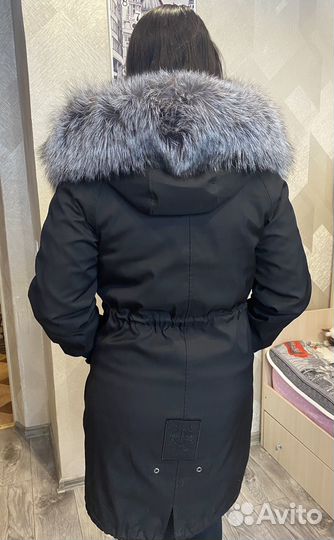 Парка с натуральным мехом 46 48