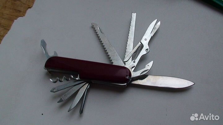 Нож Складной Многофункциональный (11 в 1, Новый)