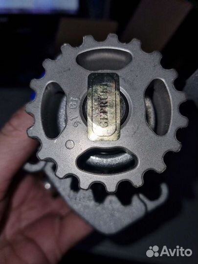 Volkswagen golf 5 водяная помпа новая P565 Hepu