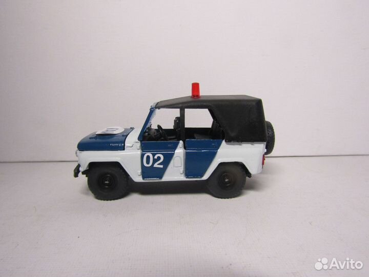 Модели 1:43 УАЗ-469 гаи и дпс Россия