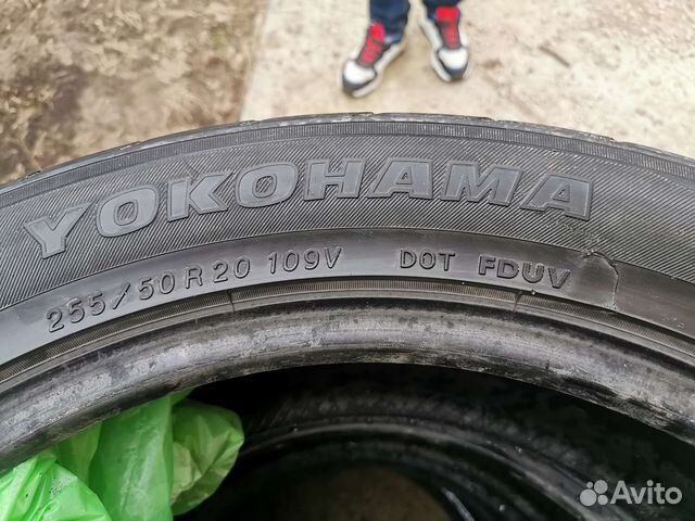 Yokohama Parada Spec-X 255/50 R20 109V