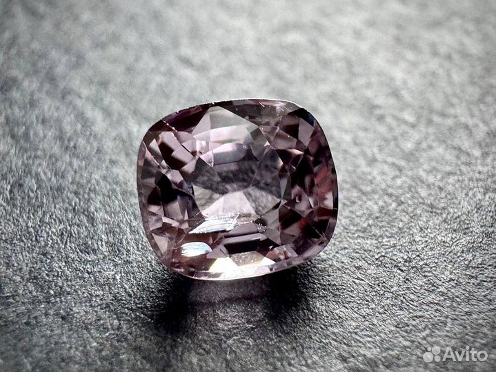 Шпинель фиолетовая 1,28 ct Бирма