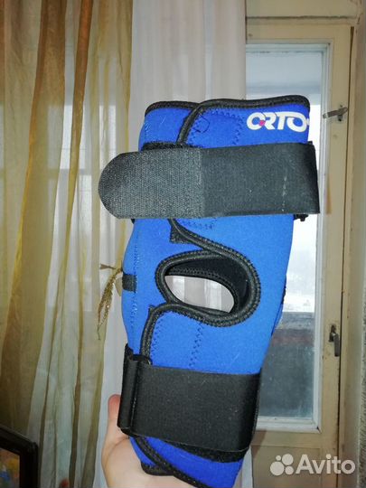 Ортез бандаж на колено Orto