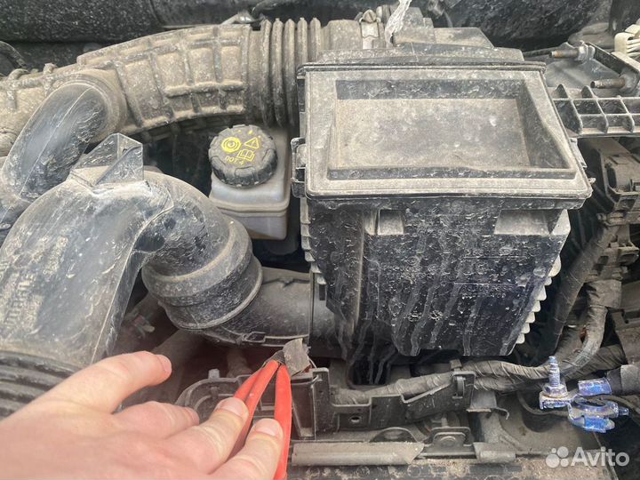 Корпус воздушного фильтра Рено Дастер 2017 г