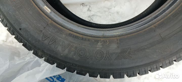 Yokohama Ice Guard IG65 215/65 R16 98Q