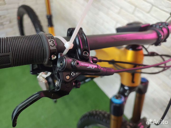 Moustache Samedi 29 2022