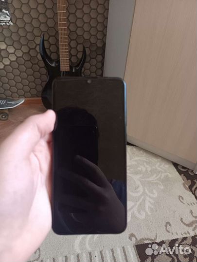 Телефон Huawei p smart