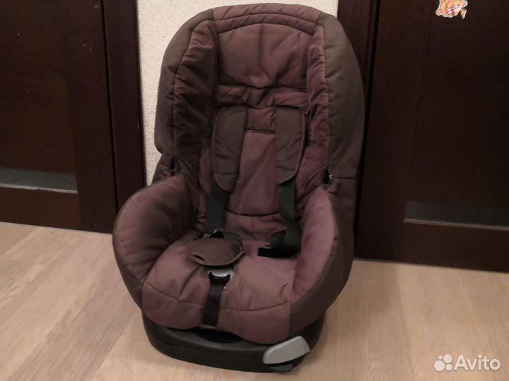 Детское автокресло maxi cosi