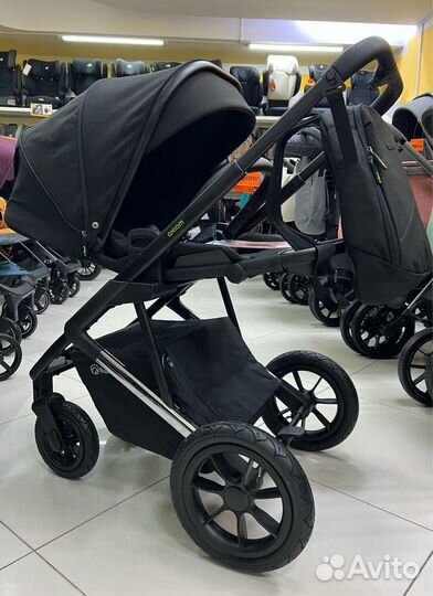 Коляска Rant Axiom