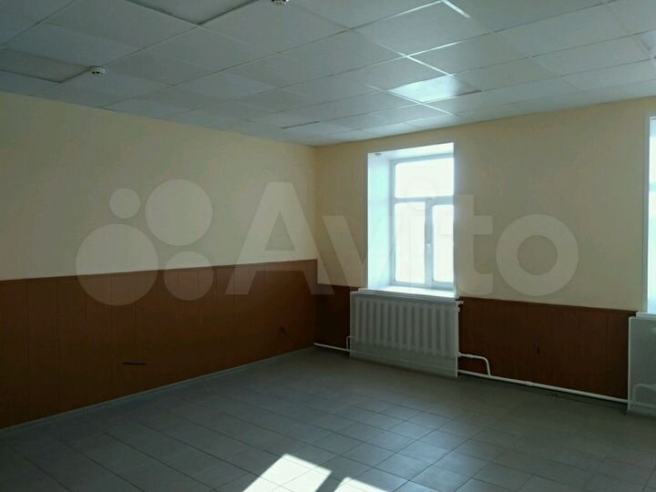 Помещение свободного назначения, 180 м²