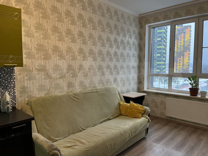 2-к. квартира, 38 м², 1/13 эт.