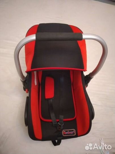 Детское кресло в машину