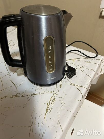 Чайник электрический на запчасти philips