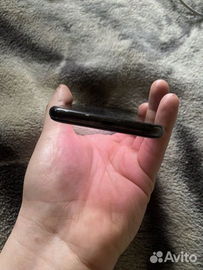 iPhone Xs, 64 ГБ