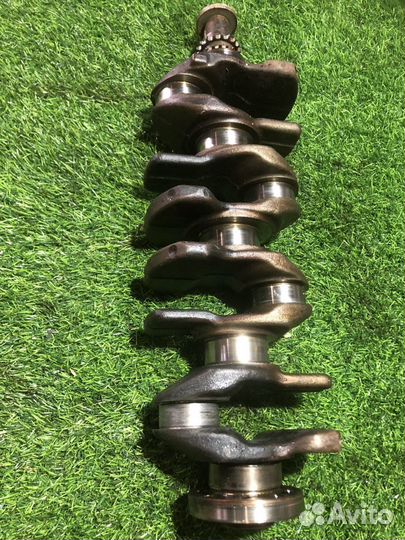 Коленвал тойота 1AZ-FE RAV4 под ремонт