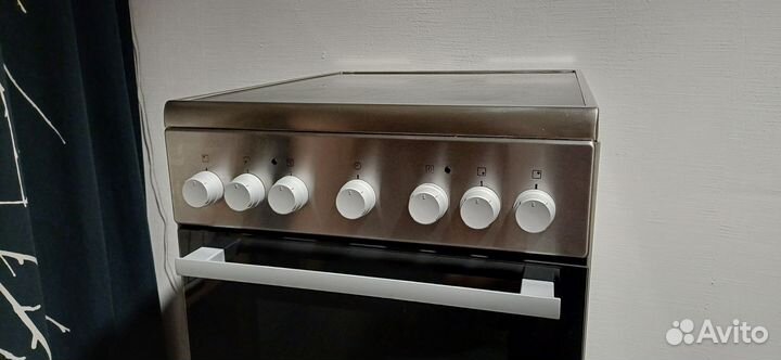 Плита стеклокерамика Electrolux