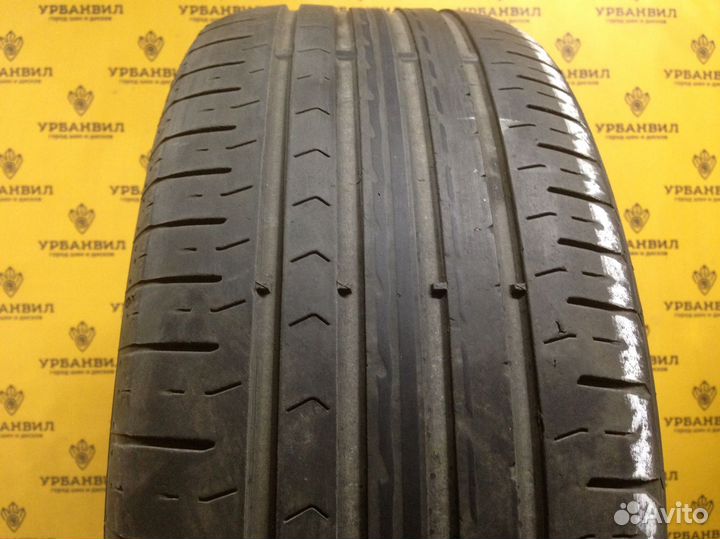 Continental ContiPremiumContact 5 215/55 R17 94W