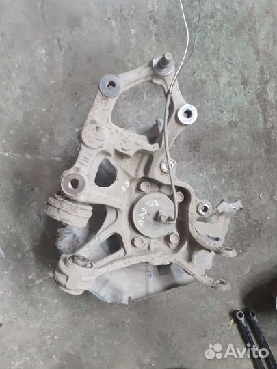 Кулак задний правый (цапфа) Мазда 6 gh Mazda 6 GH