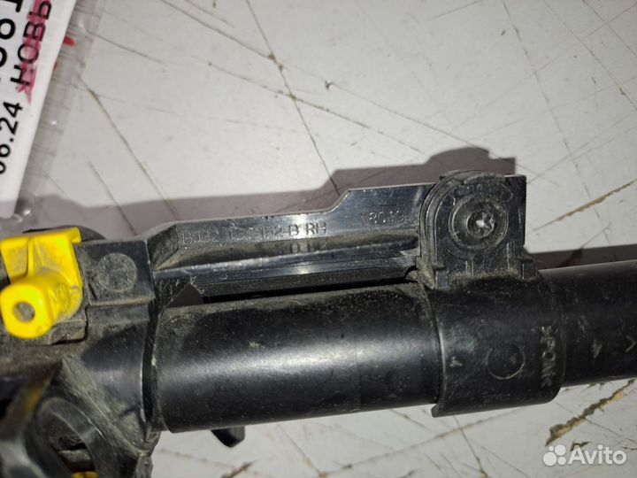 Форсунка омывателя фары правая Land Rover Range Ro