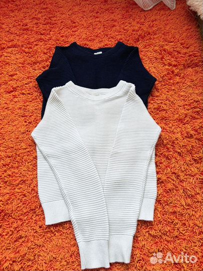 Свитшот, одевали 1/2 раза, в отличном состоянии