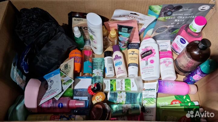 Коробка косметики