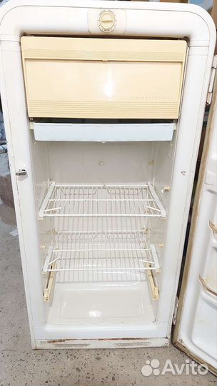 Холодильник ЗИЛ москва рабочий