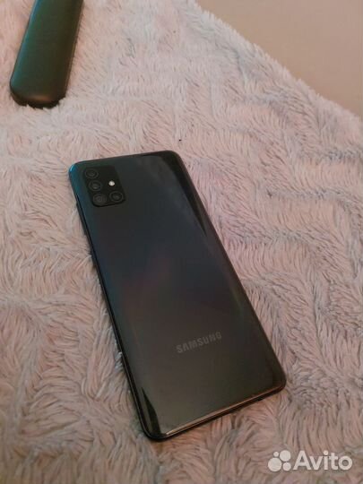 Samsung galaxy A51 Б/У
