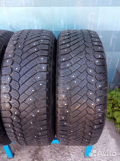 Continental Conti4x4IceContact 225/65 R17
